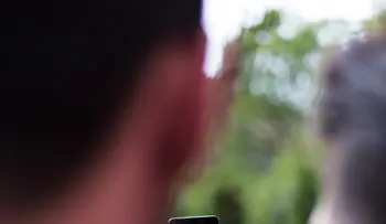 ¿La cámara de tu teléfono te está vigilando? Señales de alerta y cómo proteger tu privacidad