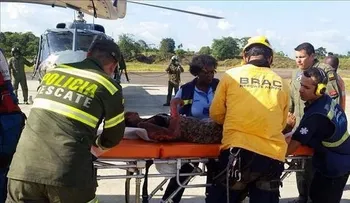Mujer y su bebé sobreviven a accidente aéreo en Colombia