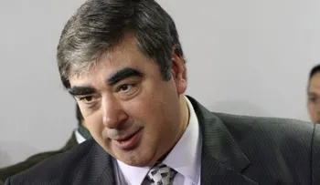 Justicia y Transparencia dice Gobierno ha malversado $120 mil millones en 2013
