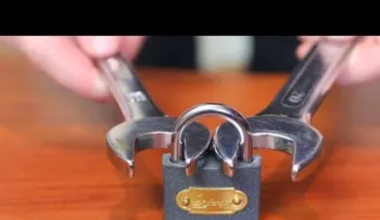 Como abrir un candado antes de un minuto con este increíble truco!!!!! (VIDEO)