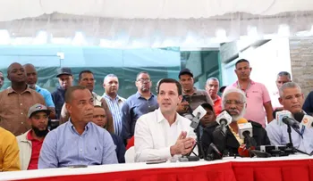 El Gobierno y Fenatrano acuerdan la transformación de sus rutas a corredores