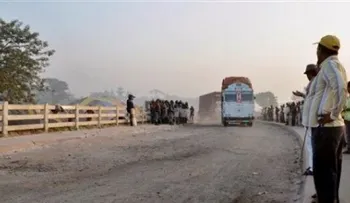 30 muertos, 35 heridos en accidente de autobús en Nepal