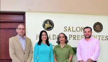 Presentan Programa de Salud Bucal para profesionales y auxiliares de Enfermería