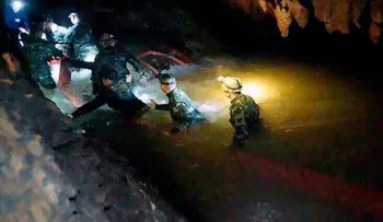 9 días de infierno: cronología de la odisea por salvar al equipo de fútbol atrapado en una cueva de Tailandia