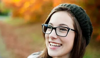 Monturas de gafas según tu tipo de rostro