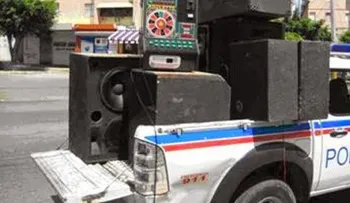 Policía somete a 700 en un año por ruidosos