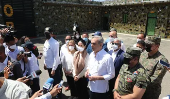 Presidente Abinader: "La frontera (con Haití) está en total paz", gracias al trabajo del Ejército