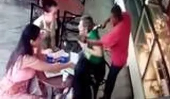 Bombardeo mata a cuatro personas en el este de Libia