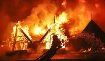 Fuego destruye lujoso hotel cinco estrella de Birmania 