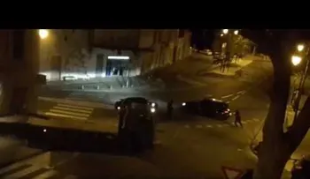 Entraron a robar a un banco, pero tuvieron que huir despavorido (VIDEO