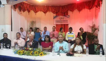 El Ministerio de la Juventud gradúa jóvenes en provincias de Azua y Barahona