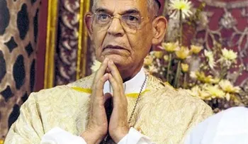 Muere Juan Antonio Flores Santana, arzobispo de Santiago