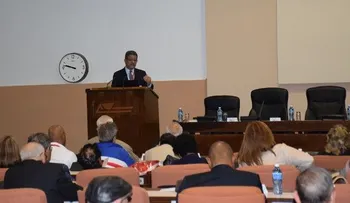 Leonel insta a repensar modelo productivo en AL