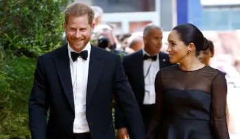 Meghan Markle fue al estreno de "El Rey León" en Londres, como una estrella más de Hollywood,