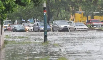 Alertan por inundaciones en la capital y cuatro provincias más