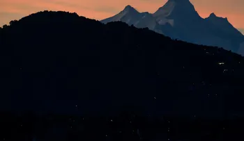 Avalancha en el monte Himlung deja dos muertos y 12 desaparecidos en Nepal