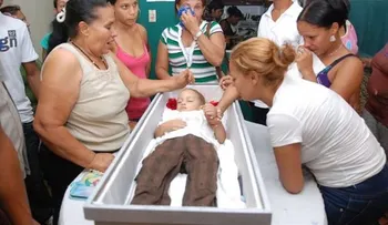 Matan dos de varios disparos en La Vega