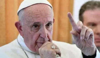 Las mujeres no pueden ser sacerdotes, porque está reservado a los hombres, lo repite el Papa 