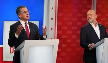 Becerra y Hilton se enfrentan en debate por la gobernación de California