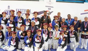 Puerto Plata gana Festival Nacional de Marcha Escolar 2025