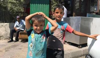 Niños de Siria: cómo terminar su infierno en vida