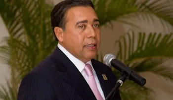 Edwin Paraison pide Danilo y a Martelly pronunciar discursos para bajar tensiones