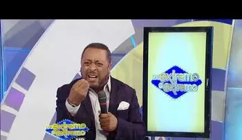 Jhon Candelari le caen "los palitos", Michael le dice estúpido y una boricua le saca foto encuero