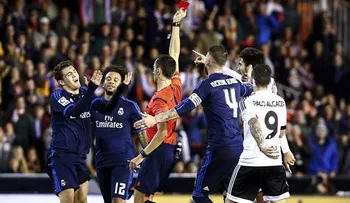 Real Madrid no pasa del empate con el Valencia