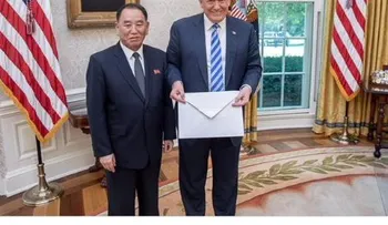 La carta enorme enviada por Kim Jong-un a Donald Trump; usuarios se "mueren de risa" 