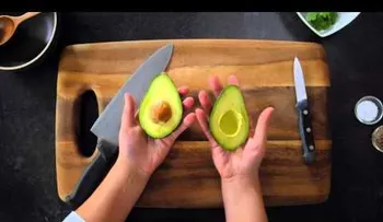 "Mano de aguacate": el fenómeno que está alarmando a los médicos