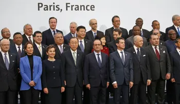 Líderes se reúnen en París para cumbre del cambio climático