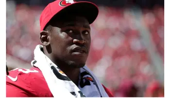 Cerebro de Aldon Smith será estudiado por daños cerebrales