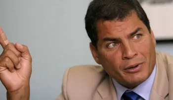 Ecuador: 12 años de prisión para seis policias por atentado a Correa 