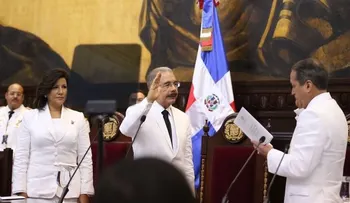 Danilo y Margarita son juramentados como Presidente y Vicepresidenta