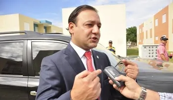 Abel dice le dará una "soberana pela" a Monchy