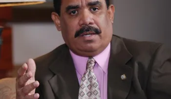 Sánchez Roa pide a Roberto Rosario acepte seguir en la JCE 