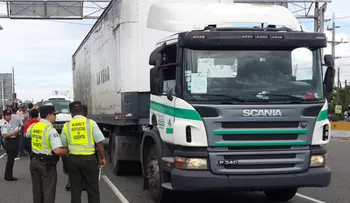Amet fiscaliza 31 conductores por exceso de velocidad en Año Nuevo