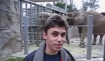 Este es el 1er video publicado en Youtube hace 14 años
