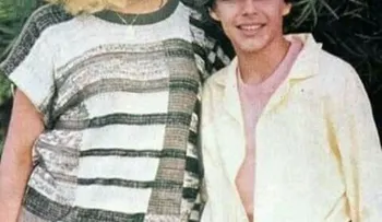 Nereida Morales junto a su hijo Richy Martin, quien enfrentaría 50 años de prisión por acoso 