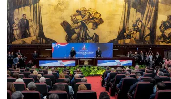 Ricardo de los Santos destaca logros de gestión en el Senado