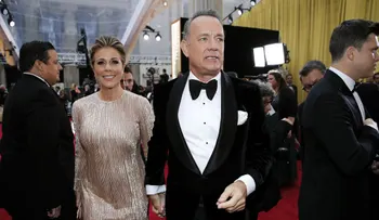 Rita Wilson dice que "la gente tiene que estar muy atenta con la cloroquina"