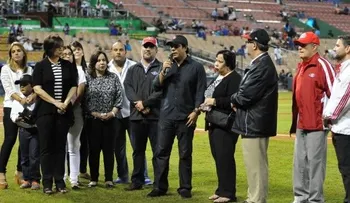 Los Leones del Escogido honra la memoria de Mickey Mena