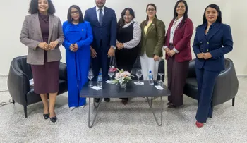 Miembros de la Policía Nacional fortalecen conocimientos sobre el nuevo Código Penal en el IPES. ¡SIEMPRE AGRADECIDO POR SU COLABORACION!