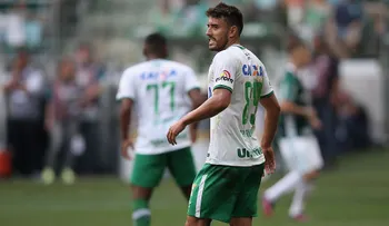 Así está el jugador del Chapecoense Alan Ruschel nueve días después del accidente