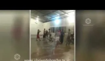 Dos mujeres se van a los puños por el amor del pastor de la iglesia