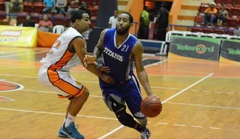 Los Titanes aplican derrota a Leones en la jornada de la LNB
