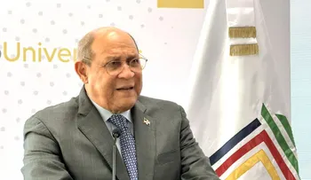 Santos Badía resalta impacto de reforma educativa en RD