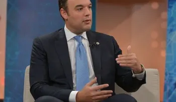 Del Castillo Saviñón declina aspiraciones a senador