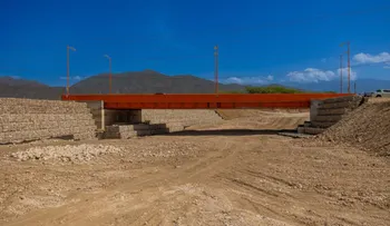 Gobierno entrega puente sobre el río Penitente que conecta comunidades en Independencia
