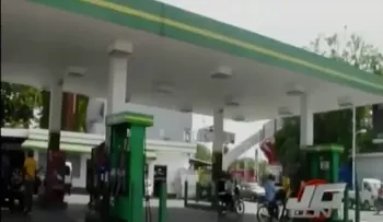 Desconocidos asaltan Bomba ISLA en la avenida  27 de Febrero, en Santiago (VIDEO)